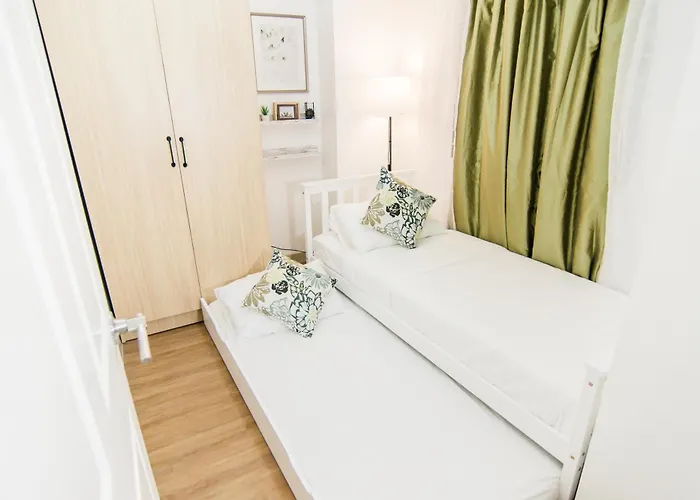 Excellent Location 2 Bdrm Homey Wifi Near Airport * Manila