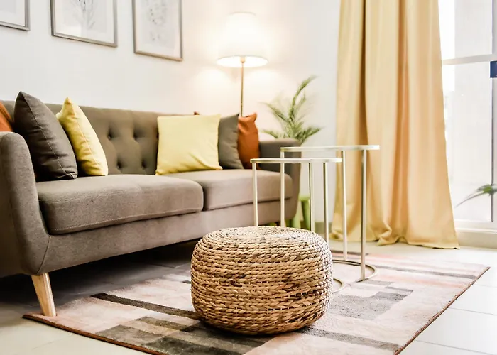 Apartment Excellent Location 2 Bdrm Homey Wifi Near Airport Manila